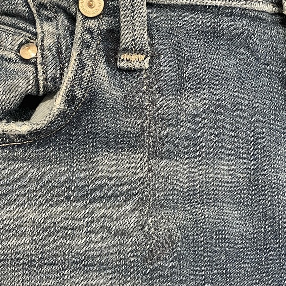 Rocket Crop High Rise Skinny Jeans - Picture 4 of 5